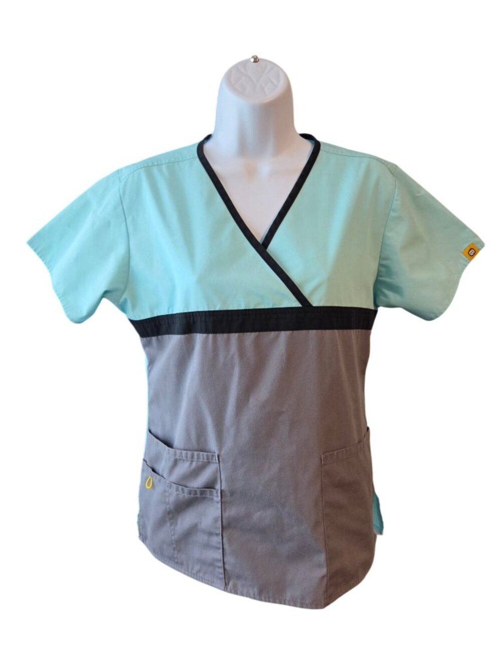 Spread Good Cheer Womens XS Scrub Set Aqua Gray Colorblock Nurse Medical Uniform